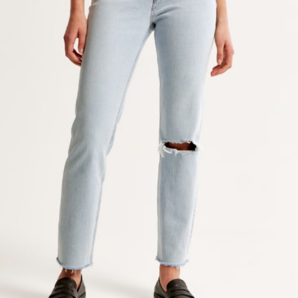 Abercrombie & Fitch - The Ankle Straight Ultra High Rise Blue Jeans (8xs)
